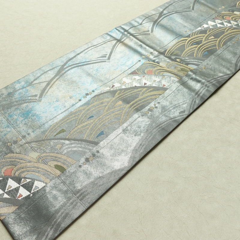 名古屋帯 秀逢錦 太鼓柄 良品 正絹 古典柄 名古屋仕立て 箔 金糸 帯 グレー_画像8