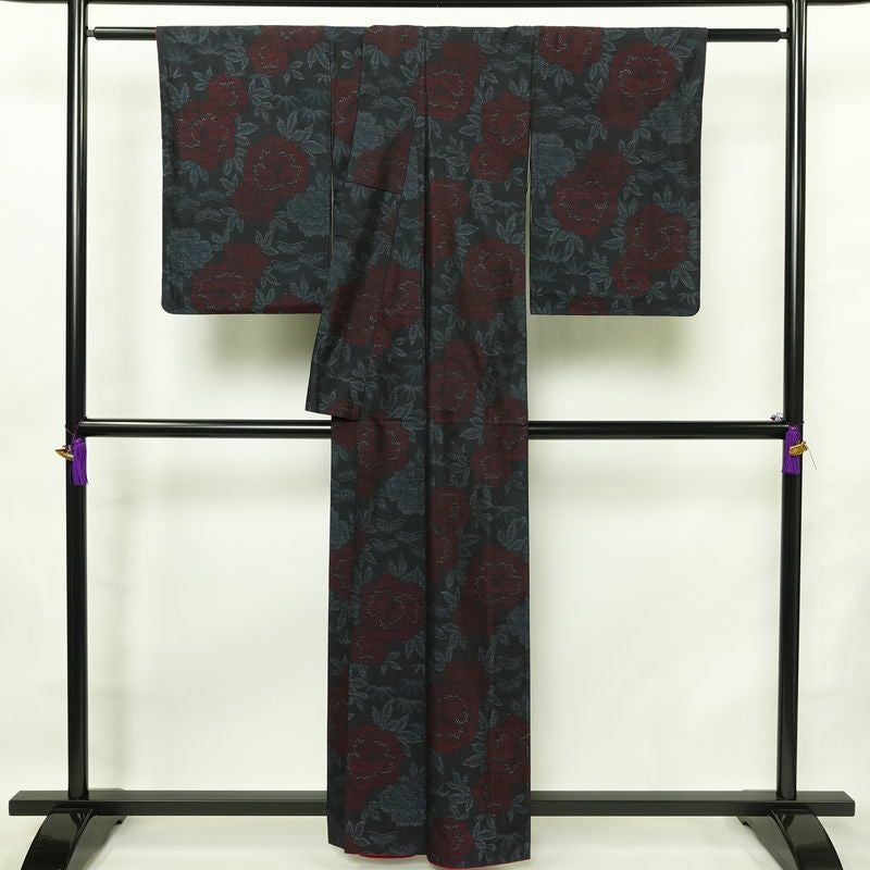 紬 正絹 花柄 袷仕立て 身丈159.5cm 裄丈64cm 着物 青・紺_画像2