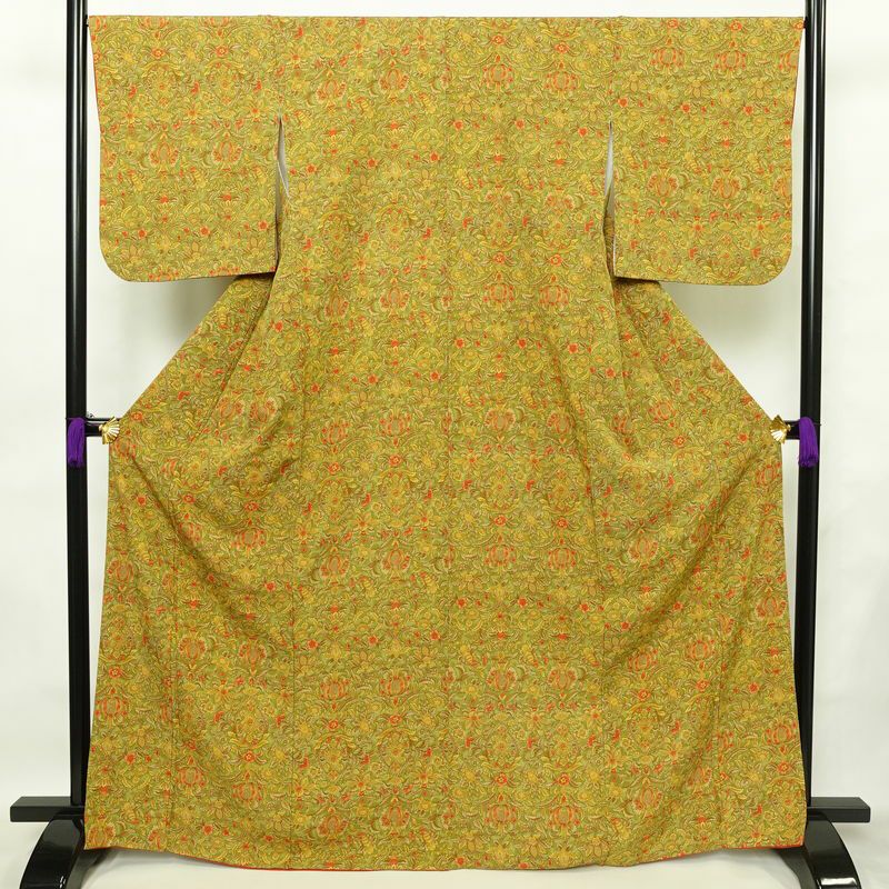 小紋 良品 縮緬 正絹 木の葉・植物柄 袷仕立て 身丈167.5cm 裄丈68cm 着物 緑・うぐいす色_画像1