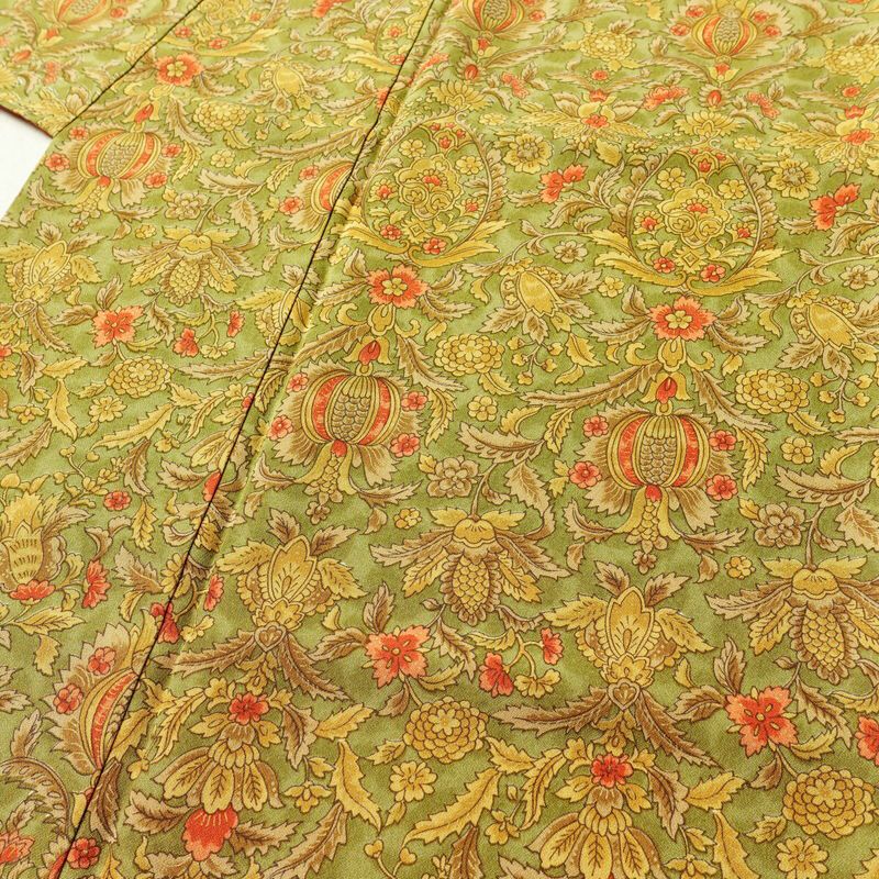 小紋 良品 縮緬 正絹 木の葉・植物柄 袷仕立て 身丈167.5cm 裄丈68cm 着物 緑・うぐいす色_画像5