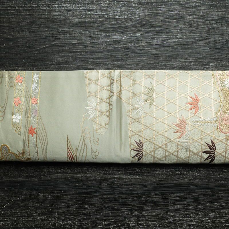 袋帯 六通柄 フォーマル用 正絹 古典柄 松 箔 金糸 帯 緑・うぐいす色_画像12