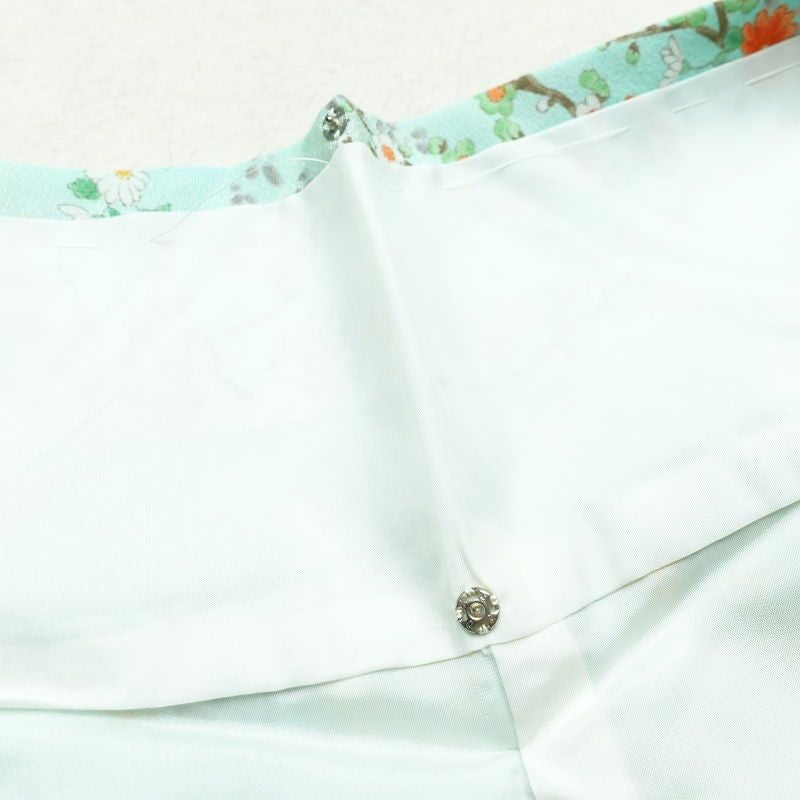 小紋 美品 総柄 正絹 花柄 袷仕立て 身丈157cm 裄丈65.5cm 一部しつけ糸付き 着物 緑・うぐいす色_画像19