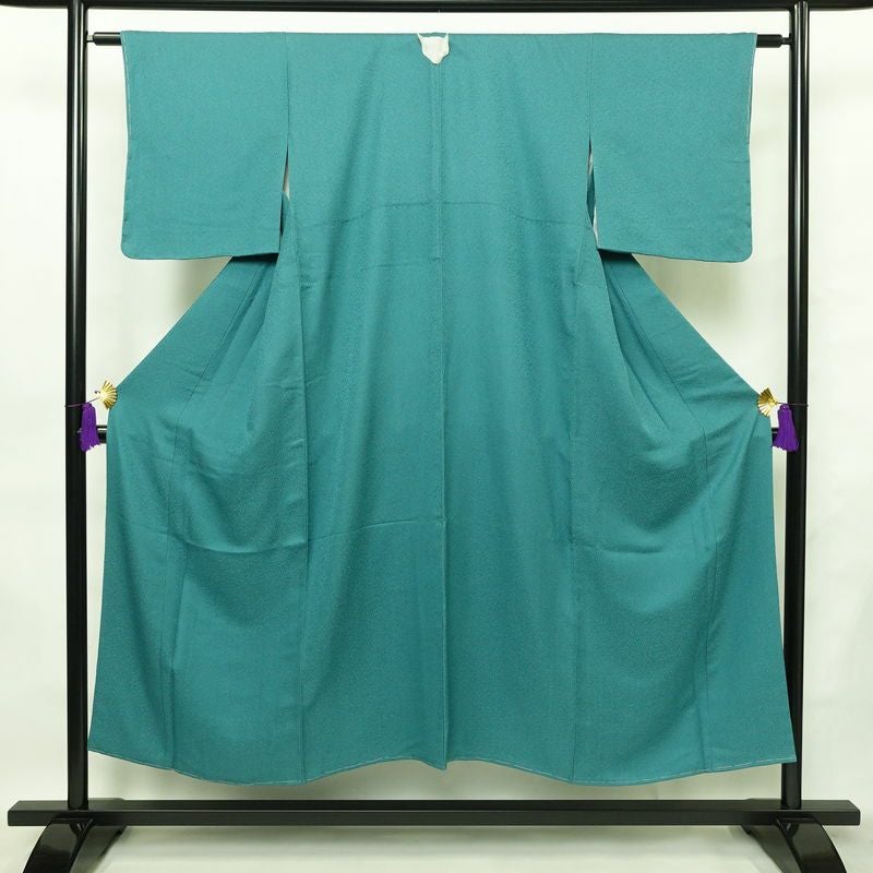 色無地 しつけ糸付き 一つ紋付き 正絹 袷仕立て 身丈148cm 裄丈63cm フォーマル 着物 緑・うぐいす色_画像1
