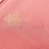 小紋 良品 一つ紋付き 付下小紋 五三の桐 桐 正絹 家紋柄 袷仕立て 身丈162cm 裄丈67cm 一部しつけ糸付き 金糸 着物 ピンク_画像7