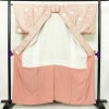 小紋 美品 柄生かし染 しつけ糸付き 一つ紋付き 正絹 花柄 袷仕立て 身丈160cm 裄丈66cm 金彩 着物 ピンク_画像3