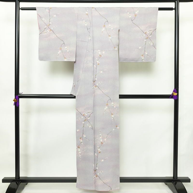 小紋 良品 しつけ糸付き 正絹 花柄 袷仕立て 身丈157.5cm 裄丈66.5cm 箔 着物 紫・藤色_画像2