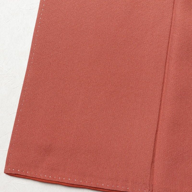 色無地 良品 落款入り 縮緬 一つ紋付き 正絹 無地 袷仕立て 身丈166cm 裄丈67.5cm 一部しつけ糸付き ピンク_画像11