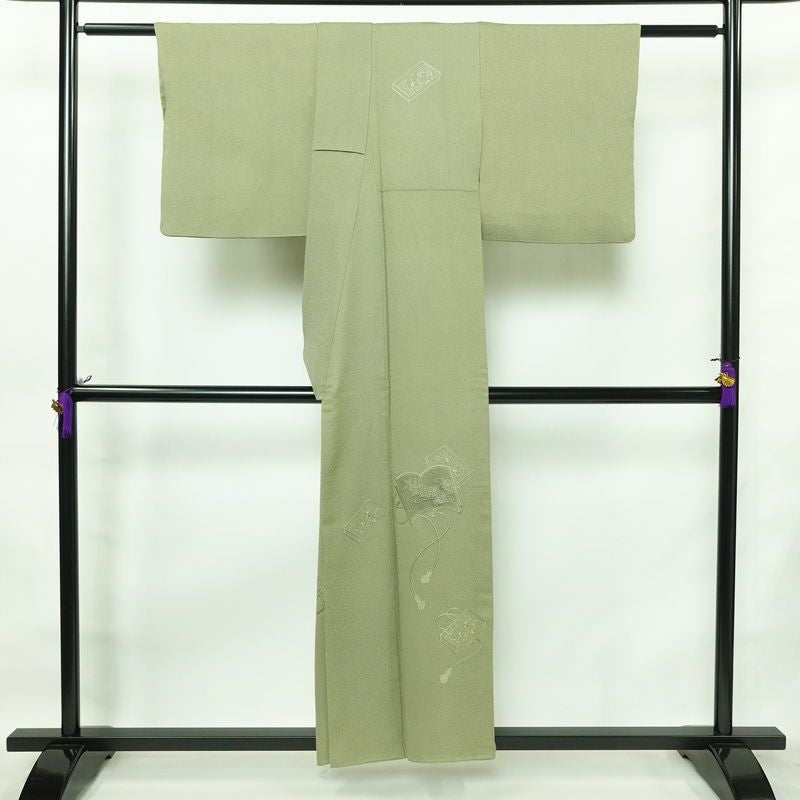 付け下げ 正絹 古典柄 袷仕立て 身丈154cm 裄丈66cm 刺繍 フォーマル 着物 緑・うぐいす色_画像2