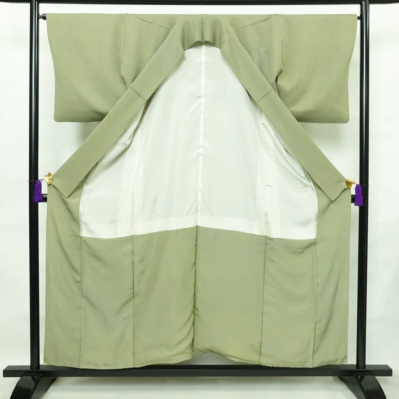 付け下げ 正絹 古典柄 袷仕立て 身丈154cm 裄丈66cm 刺繍 フォーマル 着物 緑・うぐいす色_画像3