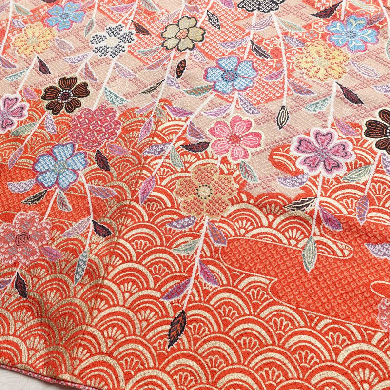 訪問着 美品 正絹 花柄 袷仕立て 身丈158.5cm 裄丈65cm 箔 金彩 フォーマル 華やか 着物 ピンク_画像13