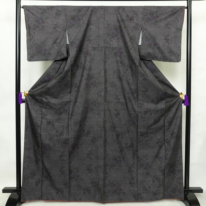 大島紬 良品 証紙あり 正絹 木の葉・植物柄 袷仕立て 身丈166.5cm 裄丈66.5cm 着物 紫・藤色_画像1