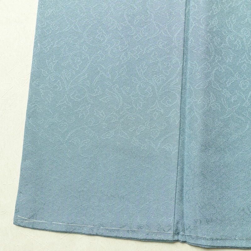 色無地 美品 しつけ糸付き 縮緬 一つ紋付き 正絹 木の葉・植物柄 袷仕立て 身丈158.5cm 裄丈65.5cm 共八掛 フォーマル 着物 青・紺_画像11
