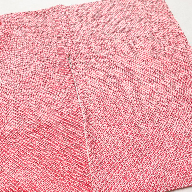 小紋 良品 しつけ糸付き 絞り 総絞り 正絹 古典柄 袷仕立て 身丈158.5cm 裄丈64.5cm 着物 ピンク_画像13