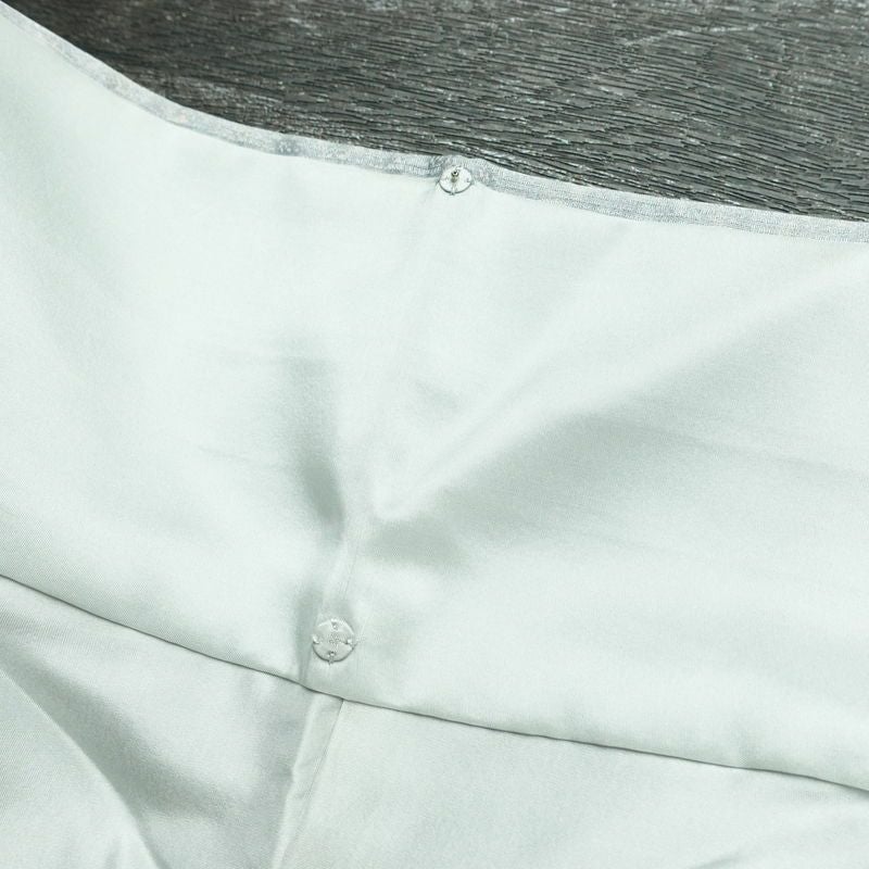 付け下げ 美品 スワトウ刺繍 正絹 木の葉・植物柄 袷仕立て 身丈159cm 裄丈65.5cm 刺繍 一部しつけ糸付き フォーマル 着物 青・紺_画像19