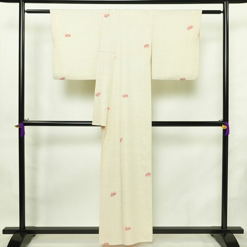 小紋 良品 飛び柄 正絹 花柄 袷仕立て 身丈158cm 裄丈65.5cm 着物 クリーム_画像2