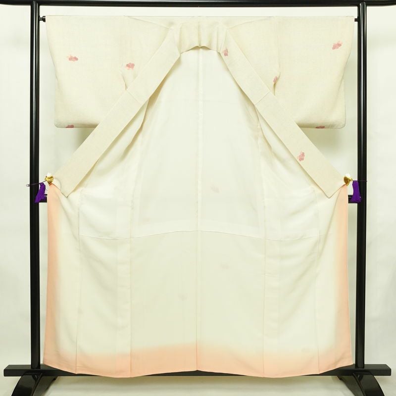 小紋 良品 飛び柄 正絹 花柄 袷仕立て 身丈158cm 裄丈65.5cm 着物 クリーム_画像3