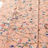 小紋 美品 しつけ糸付き 縮緬 総柄 正絹 木の葉・植物柄 袷仕立て 身丈163.5cm 裄丈67.5cm 着物 ピンク_画像5