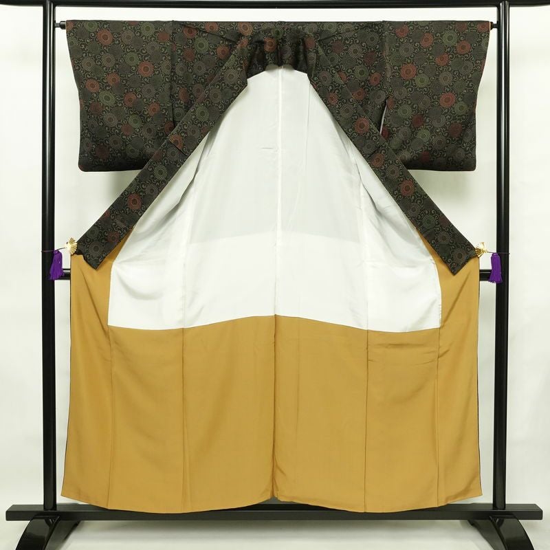小紋 良品 総柄 正絹 花柄 袷仕立て 身丈156cm 裄丈65cm 菊 着物 黒_画像3