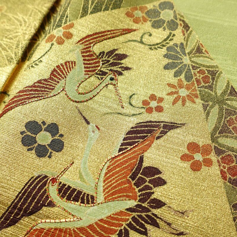 付け下げ 良品 金駒刺繍 正絹 古典柄 袷仕立て 身丈159.5cm 裄丈64.5cm 箔 フォーマル 着物 緑・うぐいす色_画像7