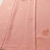 付け下げ 美品 堅牢染 ケミカル刺繍 しつけ糸付き 一つ紋付き 正絹 古典柄 袷仕立て 身丈160cm 裄丈62.5cm 刺繍 フォーマル 着物 ピンク_画像4