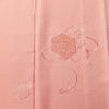 付け下げ 美品 堅牢染 ケミカル刺繍 しつけ糸付き 一つ紋付き 正絹 古典柄 袷仕立て 身丈160cm 裄丈62.5cm 刺繍 フォーマル 着物 ピンク_画像6