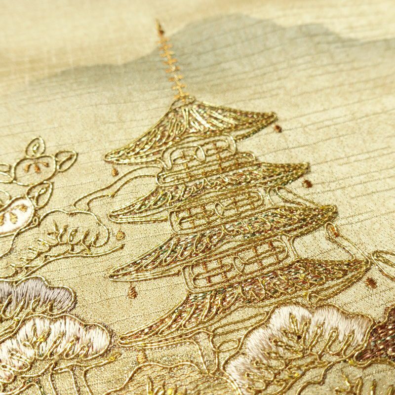 付け下げ 正絹 風景柄 袷仕立て 身丈157cm 裄丈65.5cm 箔 金彩 金糸 フォーマル 着物 ベージュ_画像7