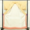 付け下げ 良品 落款入り 金駒刺繍 正絹 古典柄 袷仕立て 身丈163cm 裄丈66.5cm 箔 刺繍 金彩 フォーマル 着物 扇子 黄・黄土色_画像3