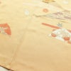 付け下げ 良品 落款入り 金駒刺繍 正絹 古典柄 袷仕立て 身丈163cm 裄丈66.5cm 箔 刺繍 金彩 フォーマル 着物 扇子 黄・黄土色_画像13