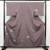 付け下げ 良品 紬地 正絹 古典柄 袷仕立て 身丈157cm 裄丈65cm 箔 フォーマル 着物 紫・藤色_画像1