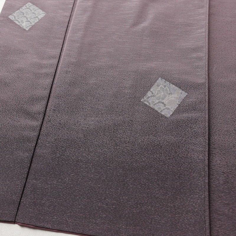 付け下げ 良品 紬地 正絹 古典柄 袷仕立て 身丈157cm 裄丈65cm 箔 フォーマル 着物 紫・藤色_画像4