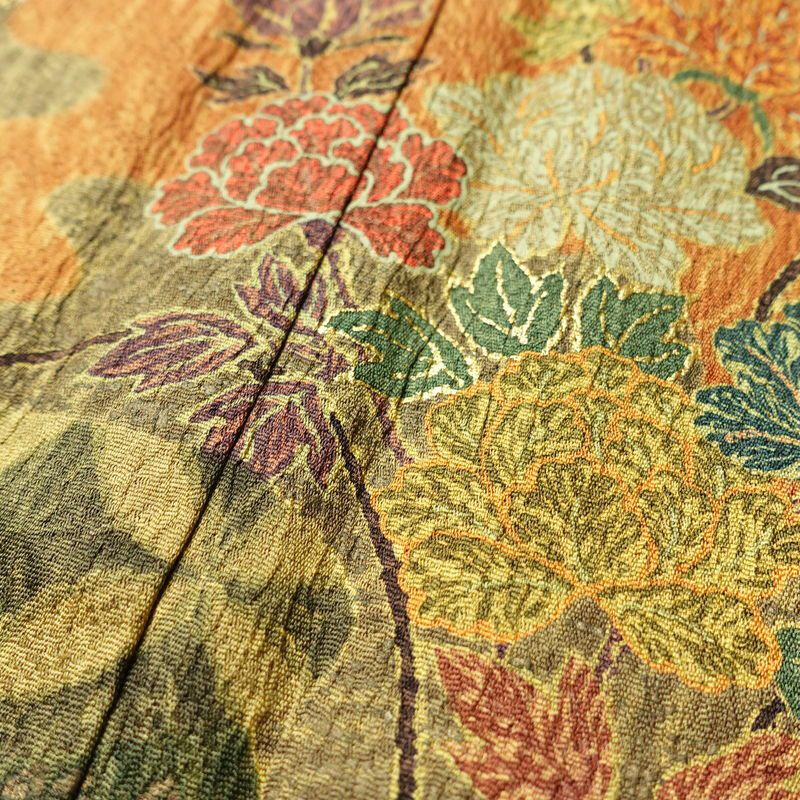 小紋 良品 しつけ糸付き 総柄 付下小紋 正絹 木の葉・植物柄 袷仕立て 身丈165.5cm 裄丈65.5cm 金彩 着物 黄・黄土色_画像7