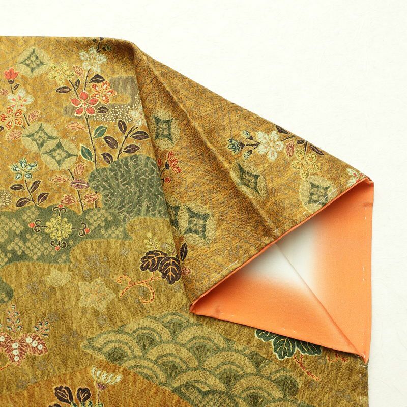 小紋 良品 しつけ糸付き 総柄 付下小紋 正絹 木の葉・植物柄 袷仕立て 身丈165.5cm 裄丈65.5cm 金彩 着物 黄・黄土色_画像14