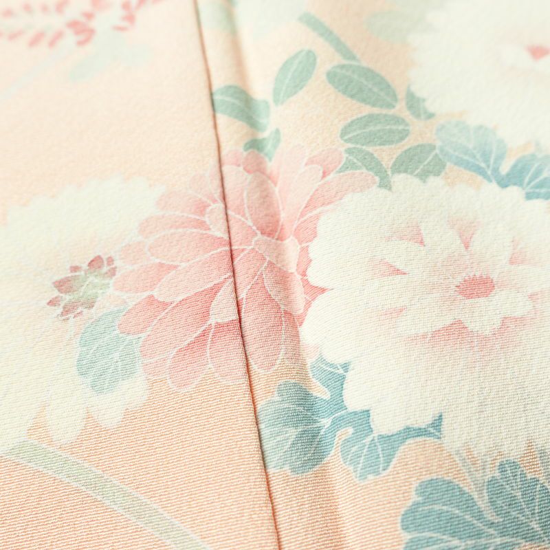 訪問着 加賀友禅 良品 落款入り 浜ちりめん 縮緬 正絹 花柄 袷仕立て 身丈160.5cm 裄丈65cm 一部しつけ糸付き 共八掛 フォーマル 着物 ピンク_画像7