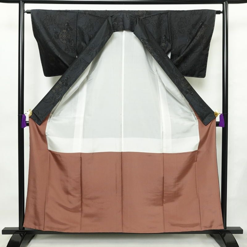 大島紬 良品 証紙なし しつけ糸付き 正絹 木の葉・植物柄 袷仕立て 身丈159cm 裄丈63.5cm 着物 青・紺_画像3