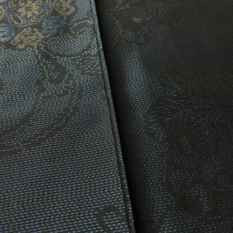 大島紬 良品 証紙なし しつけ糸付き 正絹 木の葉・植物柄 袷仕立て 身丈159cm 裄丈63.5cm 着物 青・紺_画像10