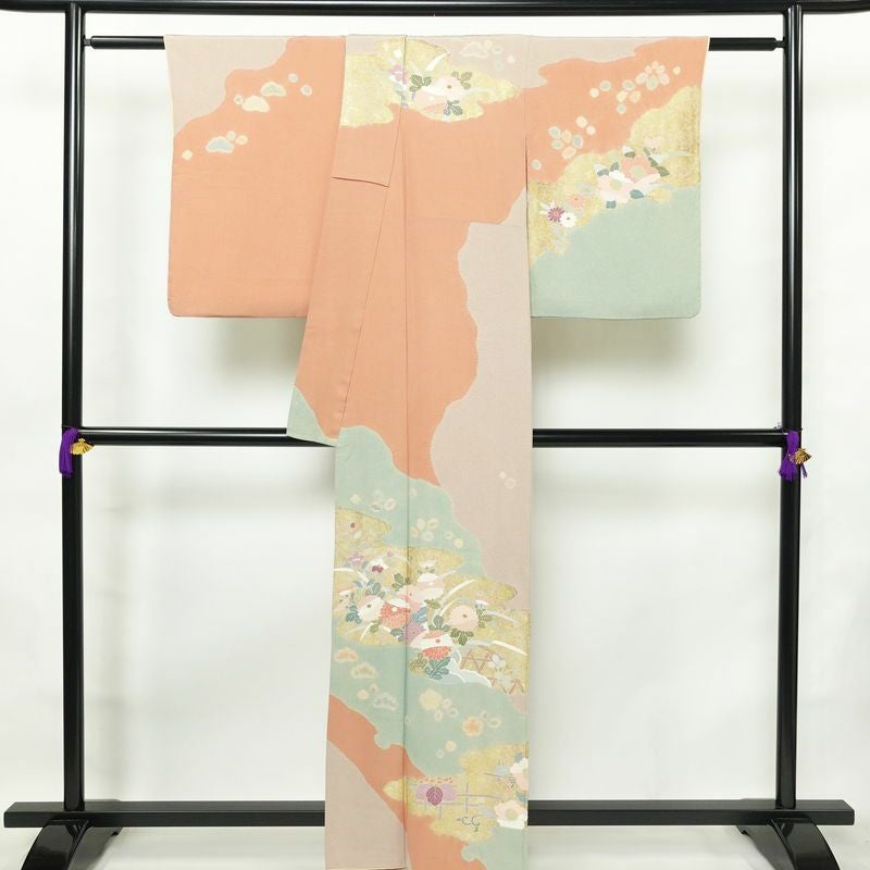 訪問着 良品 縮緬 絞り 一つ紋付き 正絹 花柄 袷仕立て 身丈162cm 裄丈67cm 箔 菊 フォーマル 着物 ピンク_画像2