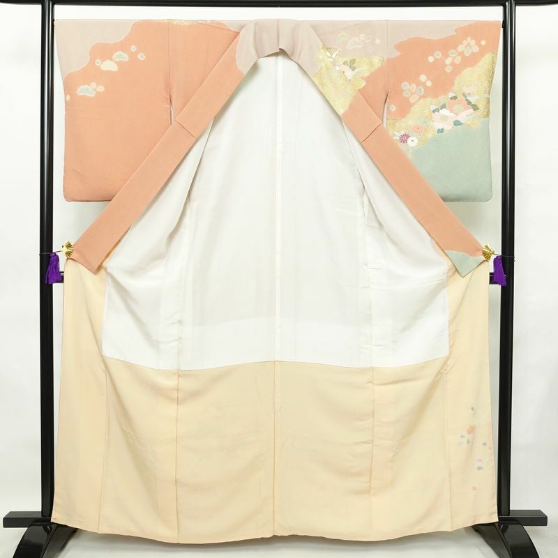 訪問着 良品 縮緬 絞り 一つ紋付き 正絹 花柄 袷仕立て 身丈162cm 裄丈67cm 箔 菊 フォーマル 着物 ピンク_画像3