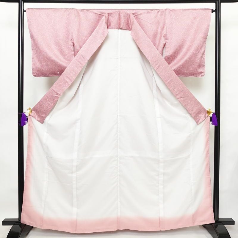 小紋 良品 しつけ糸付き 混紡 その他の柄 袷仕立て 身丈163cm 裄丈66cm 着物 ピンク_画像3