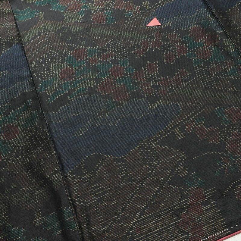大島紬 良品 しつけ糸付き 正絹 証紙なし 風景柄 袷仕立て 身丈164cm 裄丈65cm 着物 多色使い_画像11