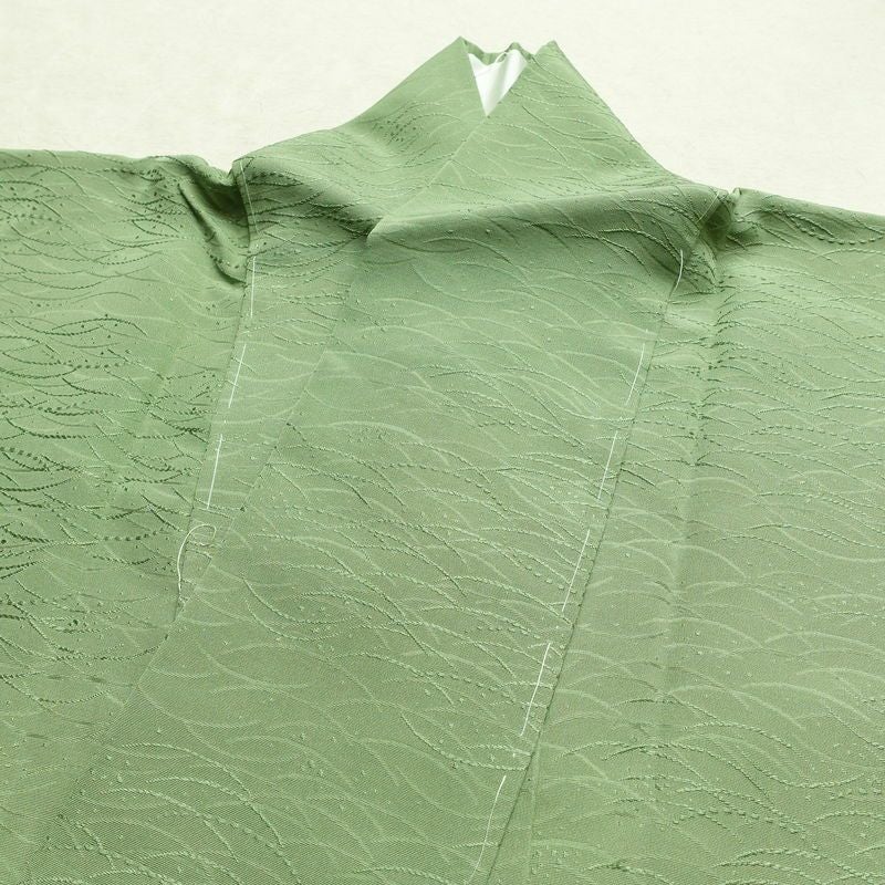 色無地 良品 しつけ糸付き 一つ紋付き 正絹 木の葉・植物柄 袷仕立て 身丈160cm 裄丈65cm フォーマル 着物 露芝 緑・うぐいす色_画像16