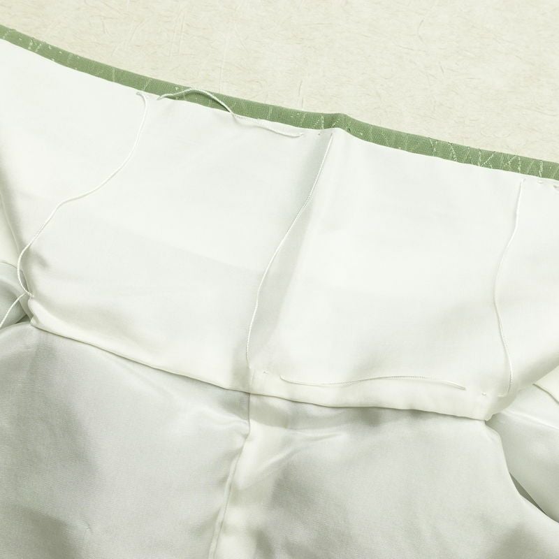 色無地 良品 しつけ糸付き 一つ紋付き 正絹 木の葉・植物柄 袷仕立て 身丈160cm 裄丈65cm フォーマル 着物 露芝 緑・うぐいす色_画像19