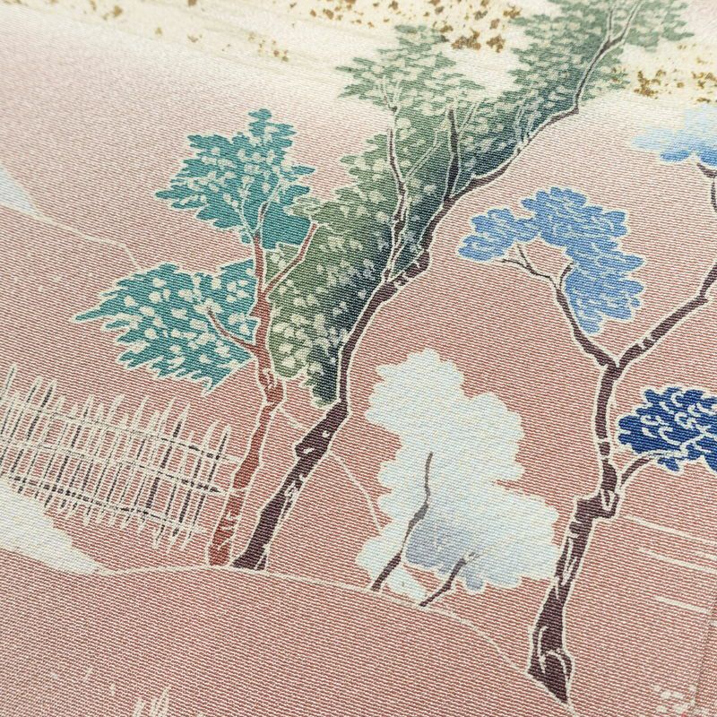 訪問着 良品 縮緬 正絹 風景柄 袷仕立て 身丈165cm 裄丈67.5cm 箔 一部しつけ糸付き フォーマル 着物 くすみピンク ピンク_画像10