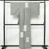 付け下げ 良品 紬地 正絹 木の葉・植物柄 袷仕立て 身丈157.5cm 裄丈64cm 着物 グレー_画像2