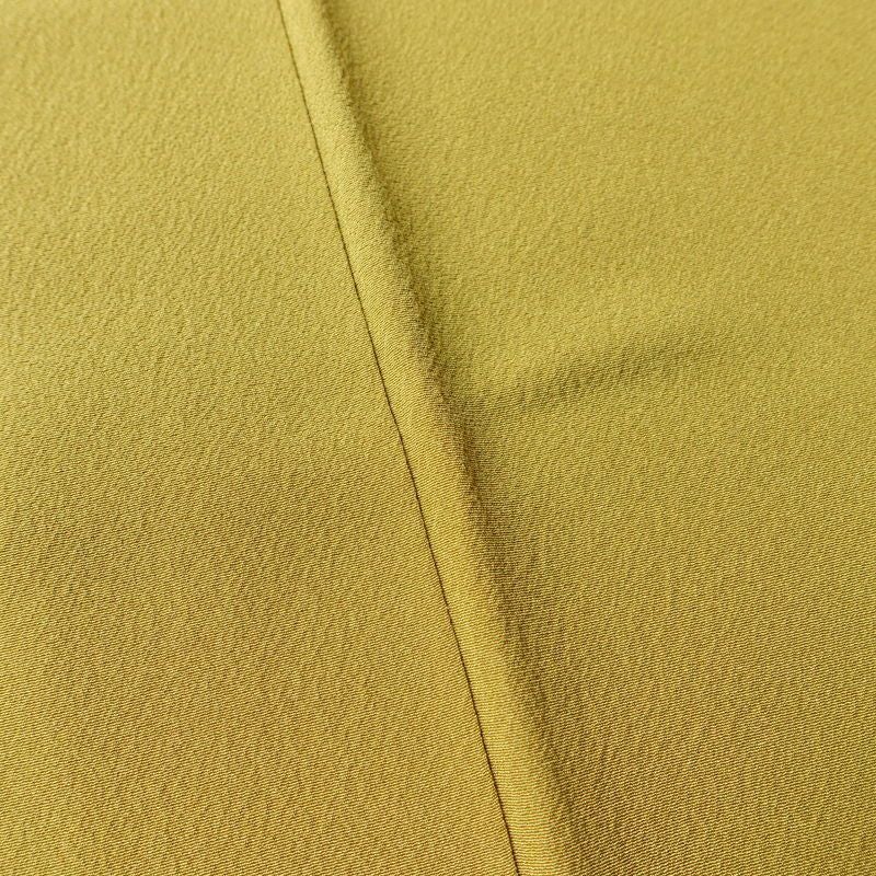 色無地 一つ紋付き 正絹 無地 袷仕立て 身丈150.5cm 裄丈63cm フォーマル 着物 黄・黄土色_画像9