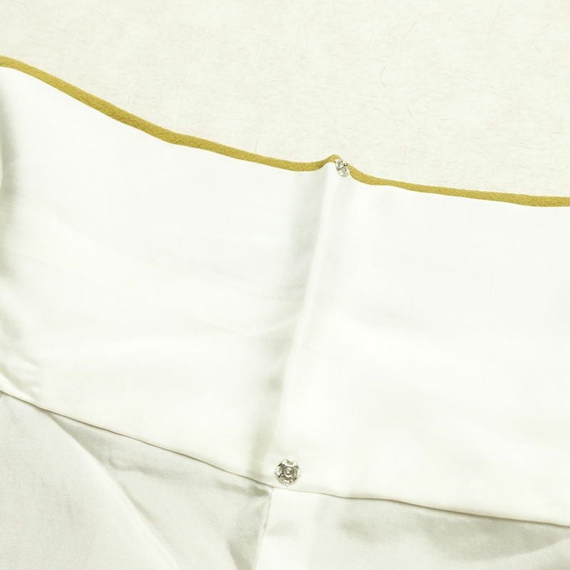 色無地 一つ紋付き 正絹 無地 袷仕立て 身丈150.5cm 裄丈63cm フォーマル 着物 黄・黄土色_画像19