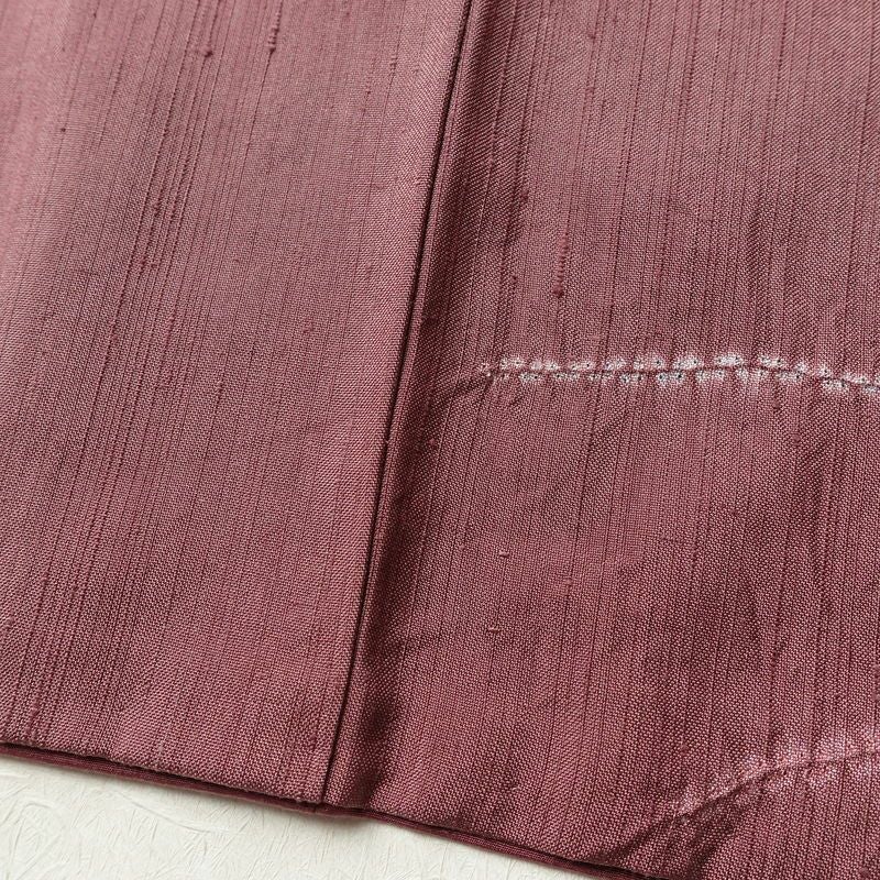 小紋 良品 紬地 絞り 正絹 幾何学柄・抽象柄 袷仕立て 身丈154.5cm 裄丈64cm 着物 紫・藤色_画像10