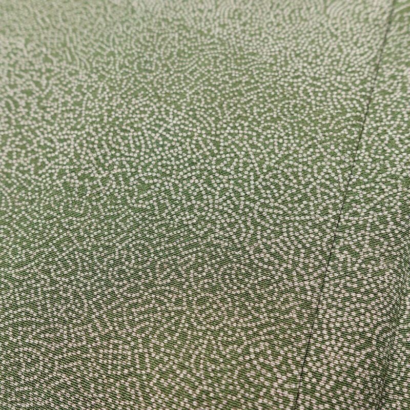 小紋 良品 縮緬 一つ紋付き 江戸小紋 正絹 古典柄 袷仕立て 身丈160.5cm 裄丈69.5cm 共八掛 着物 緑・うぐいす色_画像8