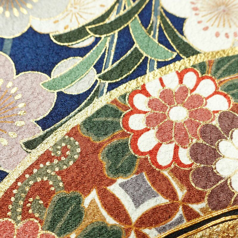 振袖 良品 金駒刺繍 正絹 古典柄 袷仕立て 身丈162cm 裄丈65.5cm 箔 金彩 梅 フォーマル 着物 青・紺_画像9