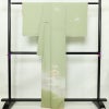 付け下げ 良品 落款入り 金駒刺繍 縮緬 正絹 古典柄 袷仕立て 身丈163cm 裄丈66cm 箔 一部しつけ糸付き フォーマル 着物 緑・うぐいす色_画像2