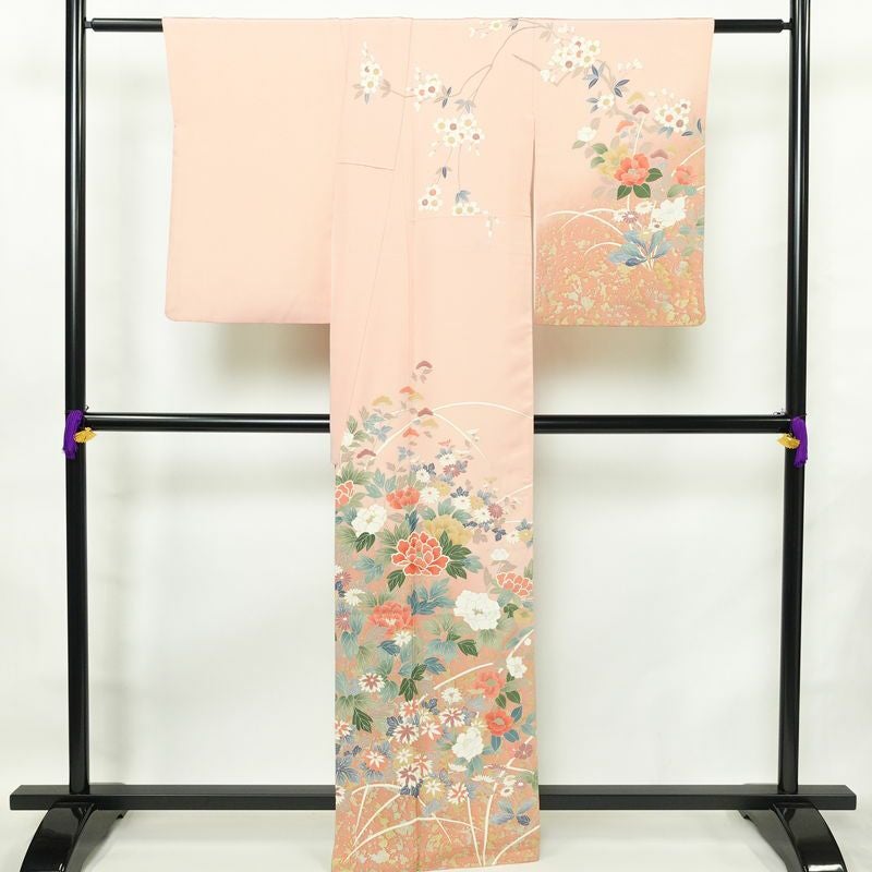 訪問着 良品 縮緬 正絹 花柄 袷仕立て 身丈162.5cm 裄丈66.5cm 金彩 フォーマル 着物 ピンク_画像2